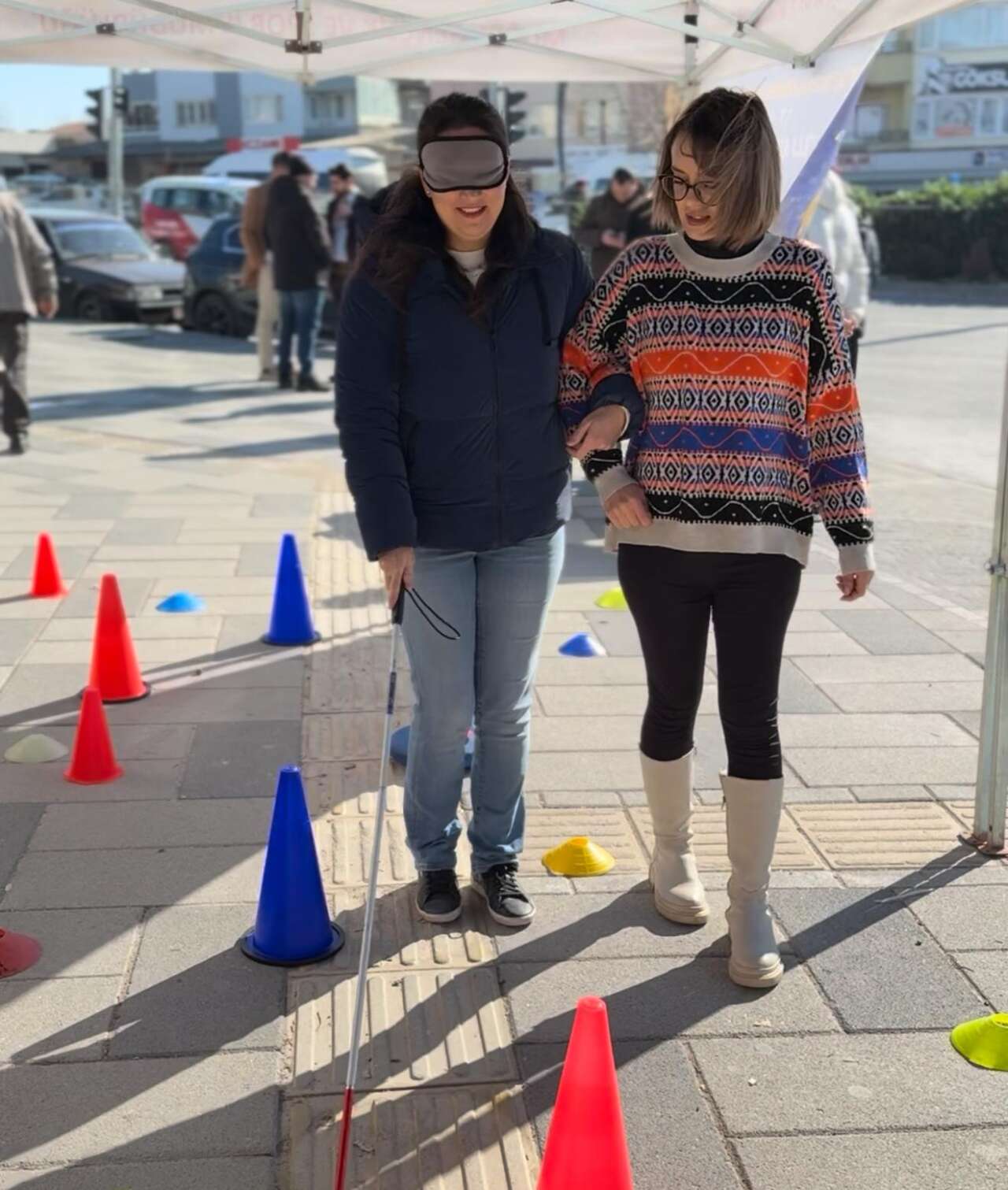 AK Parti’den Yatağan’da Görme Engelliler İçin Anlamlı Farkındalık Etkinliği 12